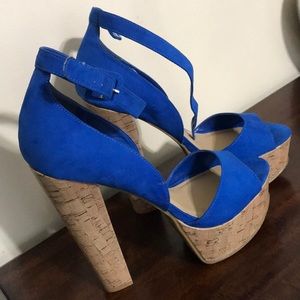 Beautiful Shoe dazzle Blue Heels